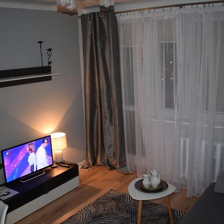 Apartament M-3 Centrum Częstochowa Buitenkant foto
