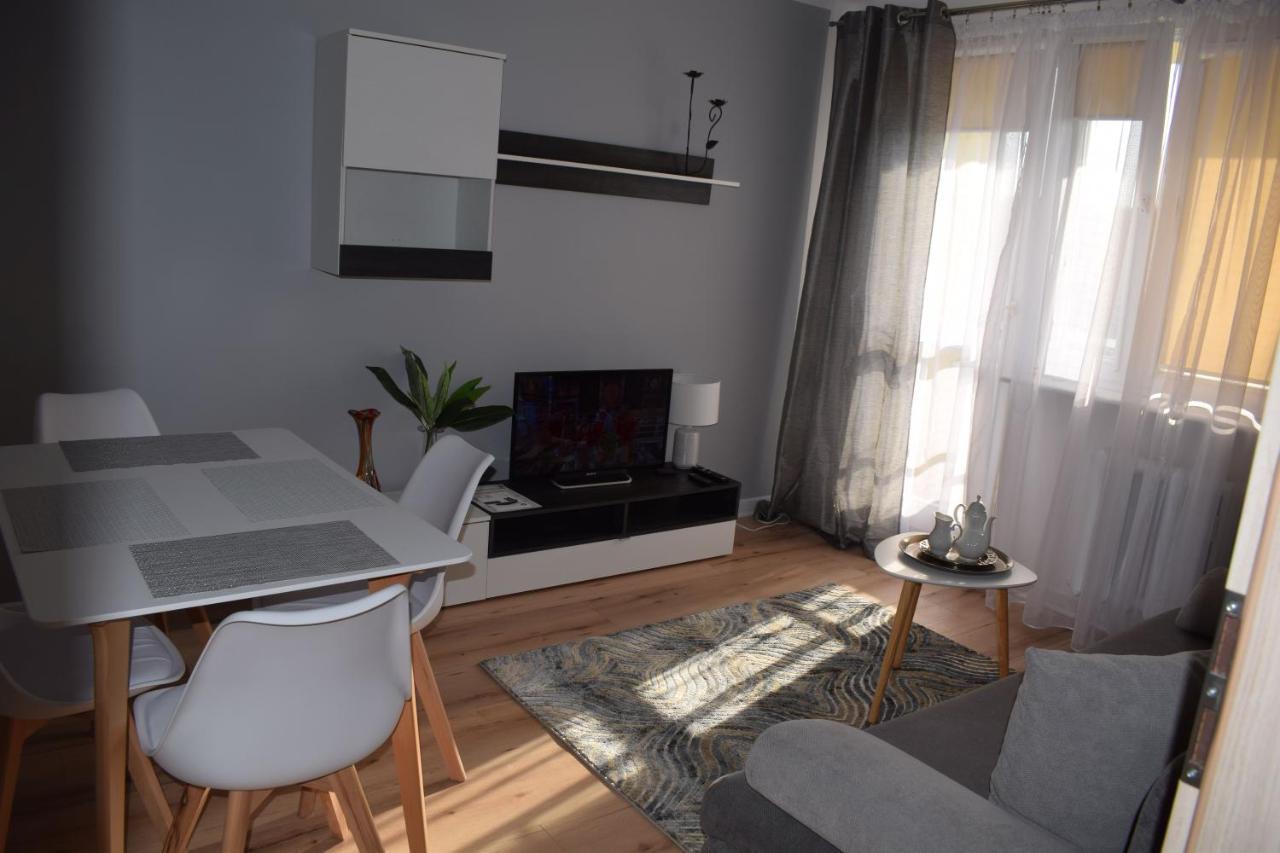 Apartament M-3 Centrum Częstochowa Buitenkant foto
