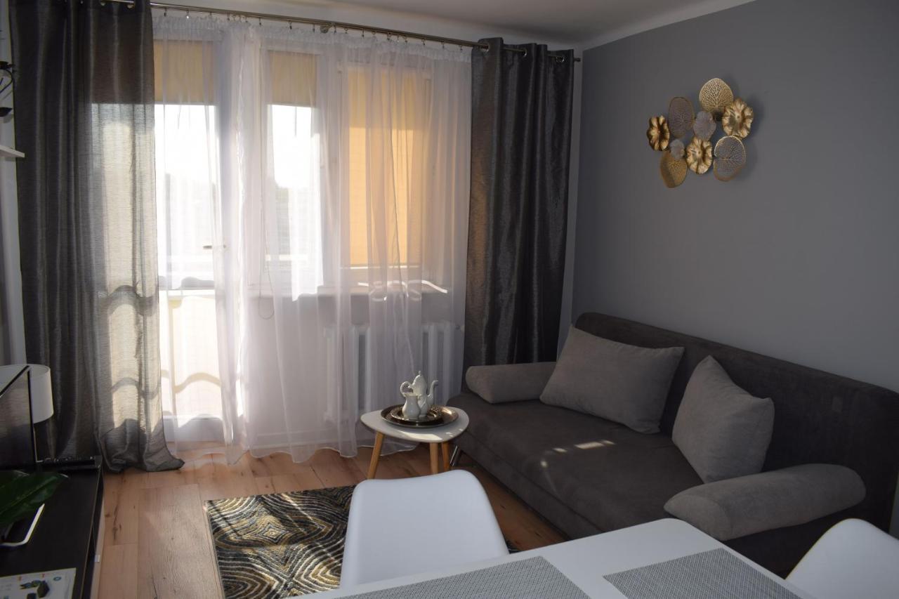 Apartament M-3 Centrum Częstochowa Buitenkant foto
