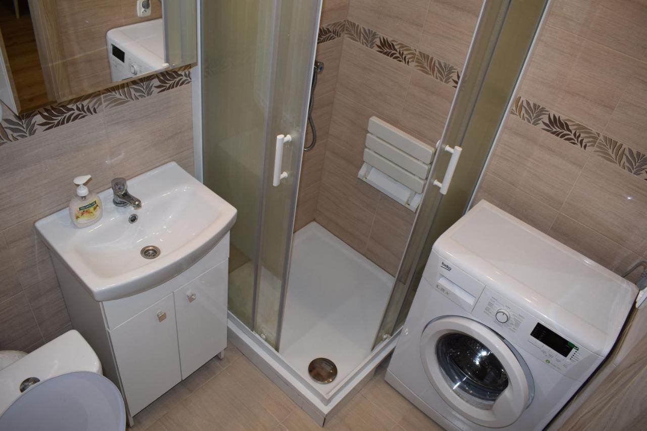 Apartament M-3 Centrum Częstochowa Buitenkant foto
